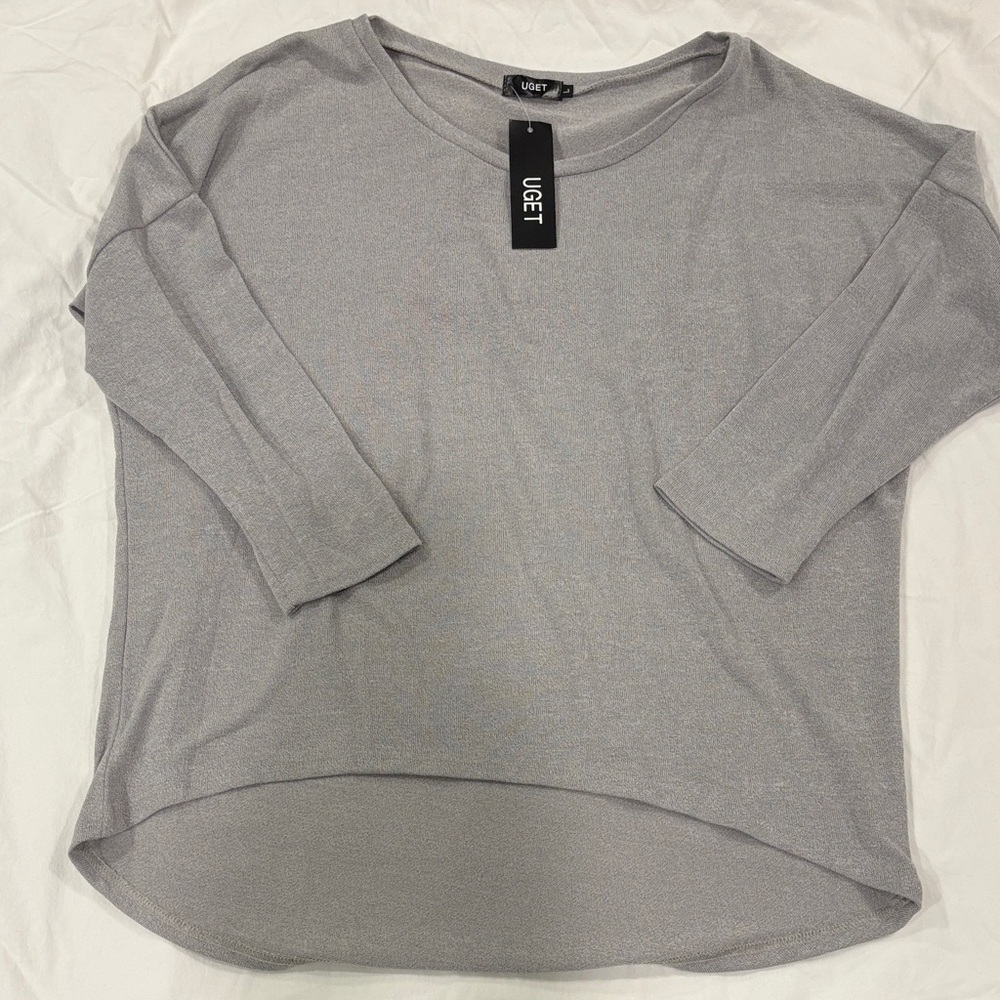 Women's Gray Top